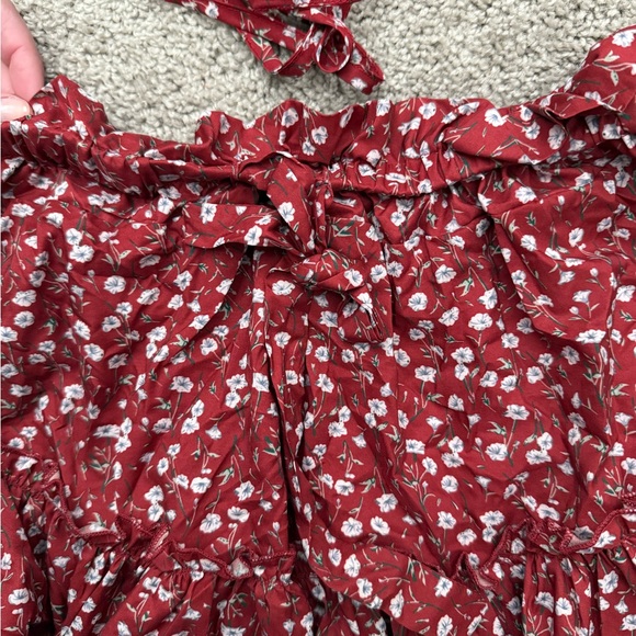 Red Floral Ruffled Top - Picture 3 of 8